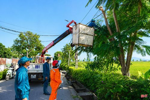 Đây cũng là hoạt động thiết thực nhằm góp phần hoàn thành các kế hoạch, chỉ tiêu năm 2026; chào mừng kỷ niệm 195 năm thành lập (1831 - 2026) và 35 năm tái lập tỉnh Hà Tĩnh (1991 - 2026).