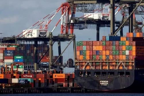 Theo giới chuyên gia, nhập khẩu công nghệ, thiết bị... từ Mỹ giúp nâng cao năng lực cạnh tranh của doanh nghiệp Việt.