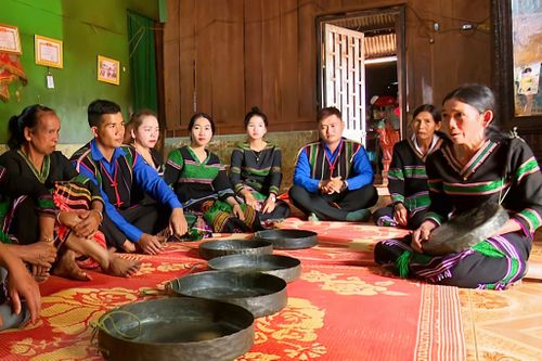 Hành trình truyền lửa văn hóa dân gian được các nghệ nhân Lâm Đồng quan tâm, trao từ thế hệ này sang thế hệ khác