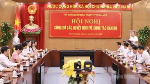 Quang cảnh hội nghị.