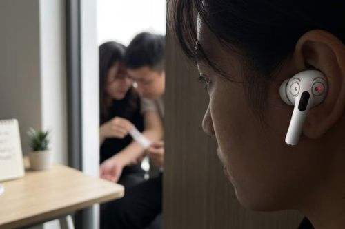 Không một ai muốn vật dụng công nghệ của mình hoặc đối diện với vật dụng mang theo phiền toái về quyền riêng tư.