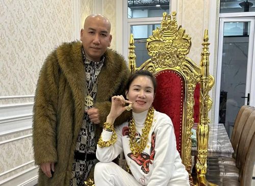 Công an Hà Nội đã khởi tố vợ chồng Phú Lê - Lã Thuý Kiều. Ảnh: FBNV.