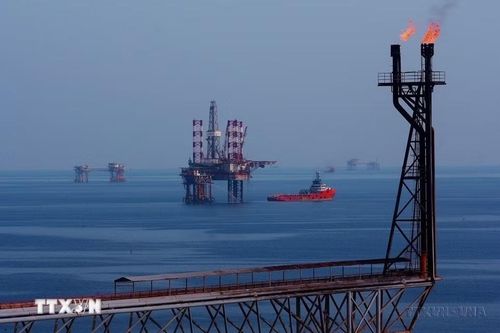 Giàn công nghệ trung tâm số 2 của mỏ Bạch Hổ thuộc Liên doanh Việt-Nga (Vietsovpetro). (Ảnh: Huy Hùng/TTXVN)
