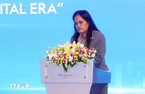 Bà Mildred Bernadette B. Alvor, Trợ lý Cố vấn trưởng Nhà nước, Bộ Tư pháp Philippines phát biểu. (Ảnh: Phạm Kiên/TTXVN)