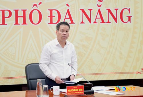 Chủ tịch UBND thành phố Nguyễn Mạnh Hùng phát biểu tại cuộc làm việc. Ảnh: T.CÔNG