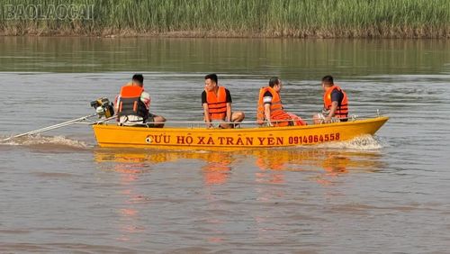 Đội cứu hộ Trấn Yên sẵn sàng nhận nhiệm vụ khi thiên tai xảy ra.