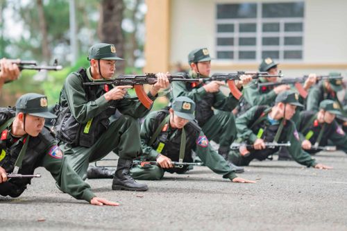 Cán bộ, chiến sĩ Công an Lâm Đồng rèn luyện, nâng cao khả năng sẵn sàng chiến đấu