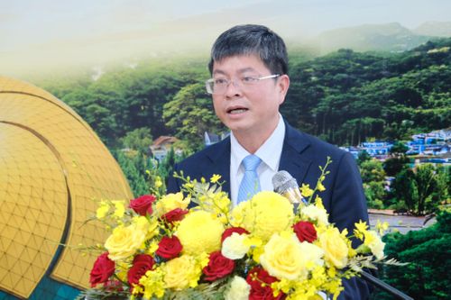 Ủy viên Ban Thường vụ Tỉnh ủy, Phó Chủ tịch UBND tỉnh Nguyễn Hồng Hải nhấn mạnh tầm quan trọng của đường bay Đà Lạt - Cần Thơ