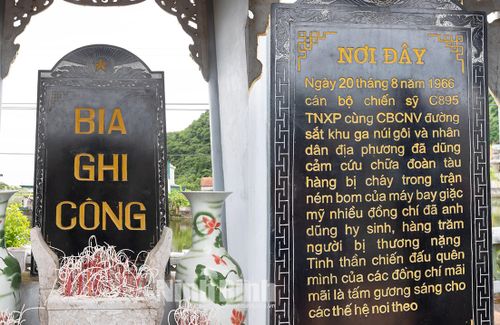 Tấm bia khắc tóm tắt sự kiện bi tráng chiều 20/8/1966.
