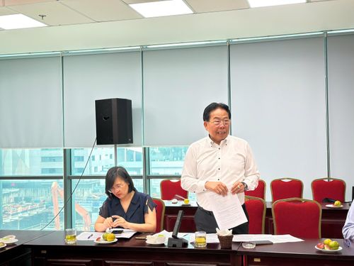 TS.KH Nghiêm Vũ Khải, nguyên Thứ trưởng Khoa học và Công nghệ, nguyên Phó Chủ tịch Liên hiệp các Hội Khoa học và Kỹ thuật Việt Nam, cho rằng sửa Luật sau 14 năm là cần thiết trong bối cảnh thể chế phải liên tục được hoàn thiện để đáp ứng yêu cầu phát triển.