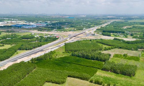 Đoạn Vành đai 3 qua Đồng Nai được xem là một mắt xích quan trọng trong toàn tuyến Vành đai 3 TP.HCM, đặc biệt khi kết nối với cầu Nhơn Trạch và cao tốc Bến Lức - Long Thành. Khi đưa vào khai thác, tuyến đường sẽ tạo thêm trục giao thông kết nối khu vực Nhơn Trạch với hệ thống cao tốc và các tuyến đường huyết mạch, rút ngắn hành trình, tăng khả năng lưu thông giữa TP.HCM, Đồng Nai và các tỉnh miền Tây.