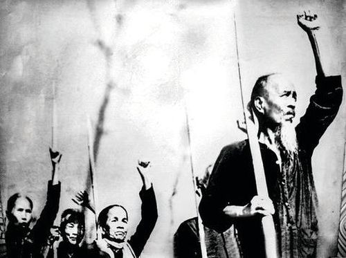Đêm 22, rạng sáng 23/11/1940, Nhân dân Nam bộ đồng loạt nổi dậy