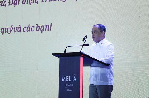 Đại sứ Philippines tại Việt Nam Francisco Noel R. Fernandez III phát biểu tại chương trình. Ảnh: Quỳnh Dương