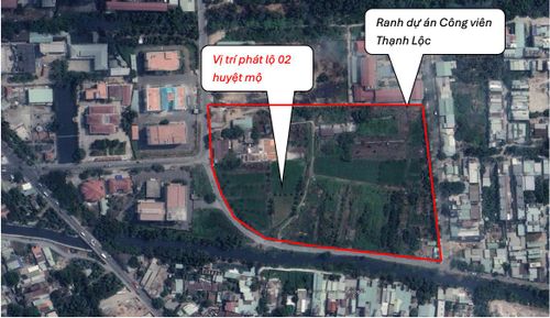  Vị trí phát lộ 2 huyệt mộ. 