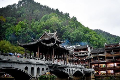 Phượng Hoàng cổ trấn từng là tour hút khách Việt hàng đầu tại Trung Quốc. Ảnh: Duy Hiệu.
