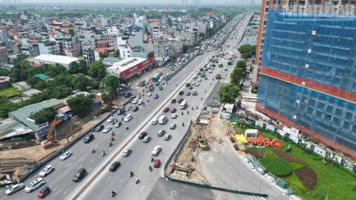Dự án xây dựng hầm chui nút giao Cổ Linh với đường dẫn cầu Vĩnh Tuy và đường Đàm Quang Trung, trên địa bàn phường Long Biên, được khởi công từ tháng 10/2025.