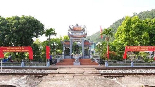 Địa điểm tưởng niệm Thanh niên xung phong ga Núi Gôi-Di tích lịch sử văn hóa cấp tỉnh, đang được đề xuất công nhận là Di tích lịch sử văn hóa cấp quốc gia. (Ảnh: MINH NHẬT)