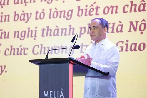  Đại sứ Philippines tại Việt Nam Francisco Noel R. Fernandez III phát biểu tại chương trình. (Ảnh: Đinh Hòa) 
