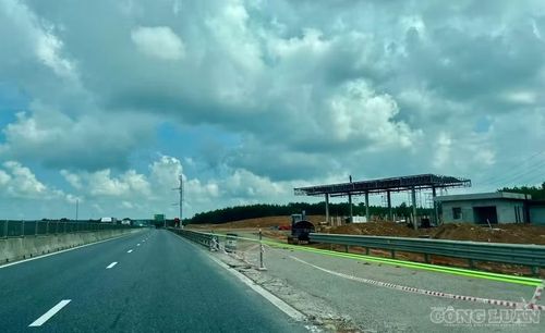 Sớm đưa các trạm dừng nghỉ trên cao tốc Bắc - Nam vào khai thác, phục vụ người dân dịp 2/9.