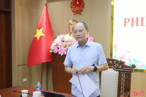 Đồng chí Nguyễn Hồng Lĩnh - Phó Bí thư Thường trực Tỉnh ủy, Chủ tịch HĐND tỉnh kết luận phiên họp.