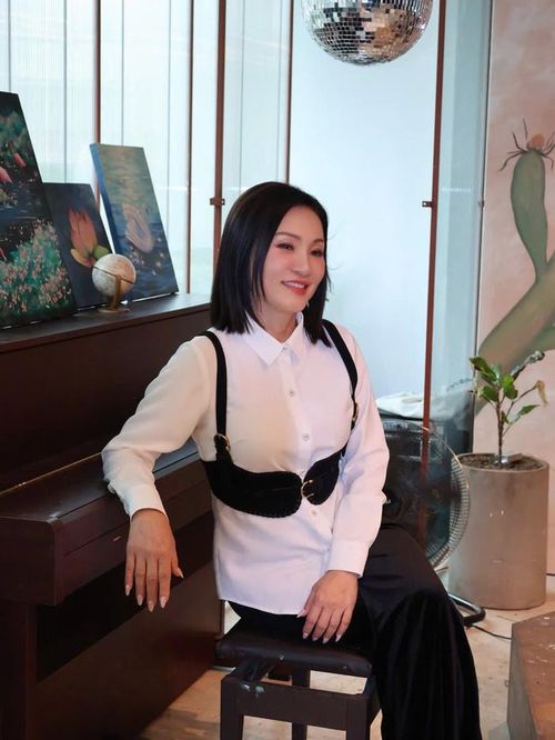 Với kinh nghiệm diễn xuất được tích lũy qua hàng chục năm, Hồng Đào thường tạo được dấu ấn riêng dù xuất hiện ở tuyến nhân vật chính hay phụ. Ảnh: FBNV