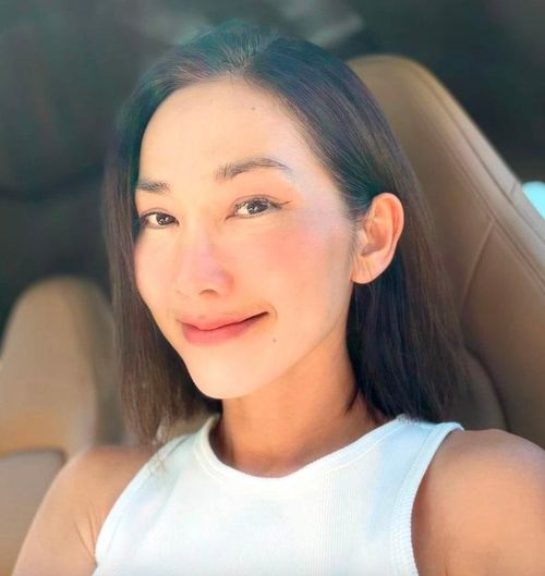 Lần trở về Việt Nam của Kim Hiền nhận được sự quan tâm từ những khán giả từng yêu mến cô. Ảnh: FBNV