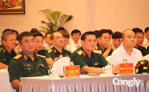Các đại biẻu tham dự hội nghị.
