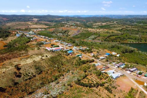 Bộ mặt xã biên giới Quảng Trực khang trang, sạch, đẹp nhờ sự chung tay bảo vệ môi trường của người dân