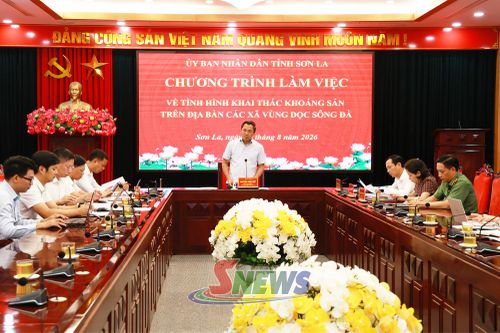Chương trình làm việc về tình hình khai thác khoáng sản trên địa bàn các xã vùng dọc sông Đà.