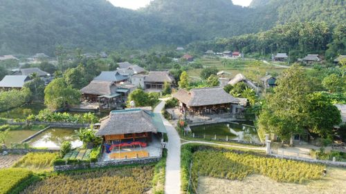 Giai đoạn 2021 - 2025, tỉnh Lào Cai đã kiên cố hóa trên 3.843km đường giao thông nông thôn, góp phần thúc đẩy phát triển sản xuất, nâng cao đời sống người dân vùng cao, vùng sâu, vùng xa.