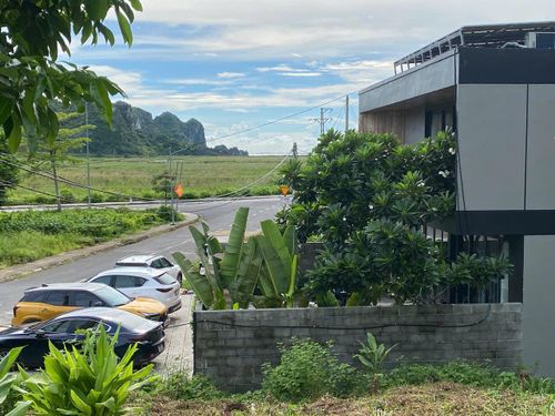 Hiện trạng phần đất công (thủy lợi) và đường đi chung bị lấn chiếm