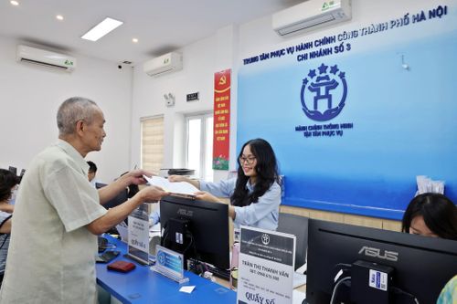 Điểm hỗ trợ dịch vụ công số Ba Đình, Chi nhánh số 3, Trung tâm Phục vụ hành chính công Hà Nội. Ảnh: PV