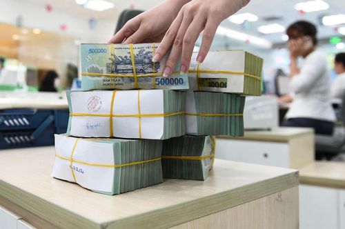 Nợ xấu vẫn là bài toán khó của nền kinh tế. Ảnh minh hoạ: M.H.