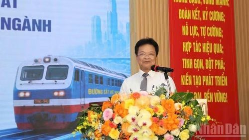 Ông Đặng Sỹ Mạnh, Bí thư Đảng ủy, Chủ tịch Hội đồng thành viên Tập đoàn Đường sắt quốc gia Việt Nam. (Ảnh: HỒNG NĂM)