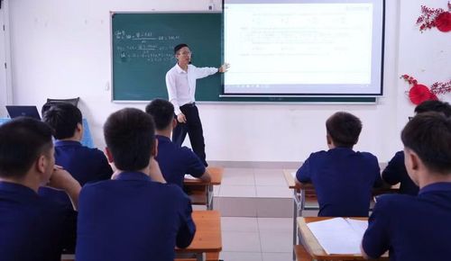 Giờ học tại Trường Tiểu học, THCS&THPT Hồng Đức (Hưng Yên). Ảnh: NTCC