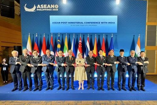Các đại biểu chụp ảnh tại Hội nghị Bộ trưởng Ngoại giao ASEAN - Ấn Độ trong khuôn khổ AMM 59, ngày 22/7 tại Pasay, Philippines. (Nguồn: X)