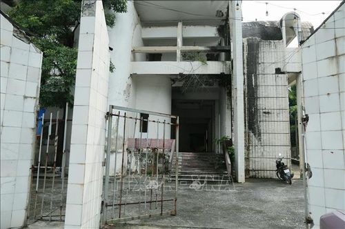 Trụ sở Đài Phát thanh và Truyền hình Bắc Giang cũ bị bỏ không, xuống cấp đã lâu, hiện đã có phương án xử lý.