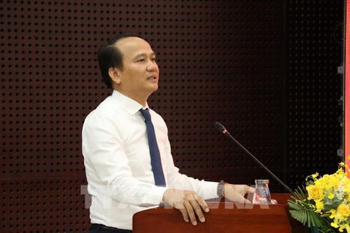 Phó Bí thư Thành ủy, Chủ tịch Ủy ban MTTQ Việt Nam thành phố Nguyễn Đình Vĩnh phát biểu tại Hội nghị. Ảnh: Khoa Chương - TTXVN