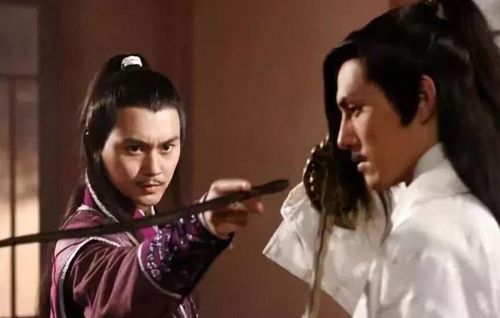 Diệp Cô Thành nổi tiếng với Thiên Ngoại Phi Tiên và màn đối đầu kinh điển với Tây Môn Xuy Tuyết.