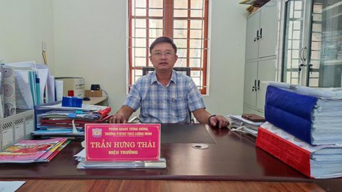 Ông Trần Hưng Thái, Hiệu trưởng Trường Phổ thông DTBT THCS Lượng Minh.
