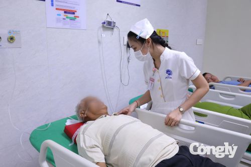 Bệnh nhân điều trị tại Bệnh viện Đa khoa Xuyên Á.