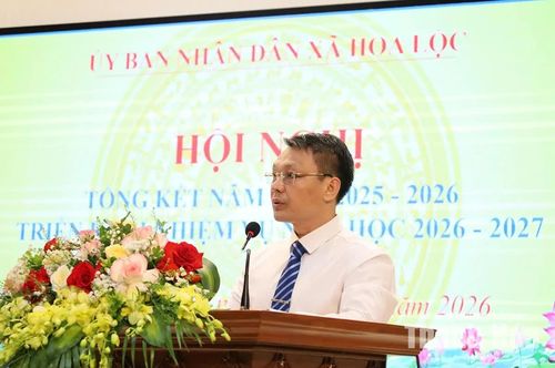 Chủ tịch UBND xã Hoa Lộc Ngọ Viết Thắng phát biểu tại buổi lễ.