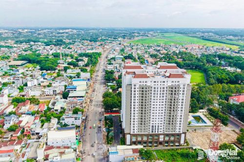 Phường Long Thành đang đẩy nhanh hoàn thành nâng cấp đoạn đường Lê Duẩn với chiều dài 5km.