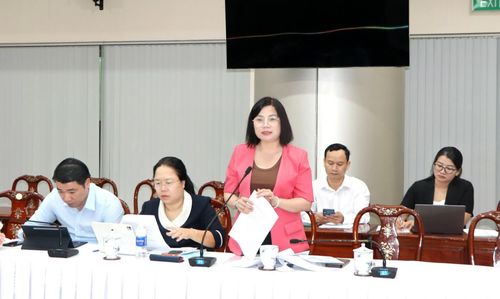 Lãnh đạo Sở Nông nghiệp và Môi trường phát biểu. Ảnh: Ngọc Liên