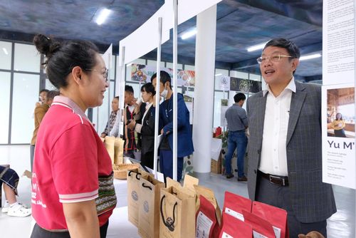 Yu Mnang Coffee dần trở thành điểm đến được du khách quan tâm trong những hội nghị xúc tiến thương mại