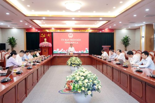 Họp về thúc đẩy giải phần vốn đầu tư công năm 2026.