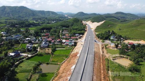 Nhiều đoạn trên tuyến cao tốc Tuyên Quang- Hà Giang đã hoàn thành thi công hạng mục chính.