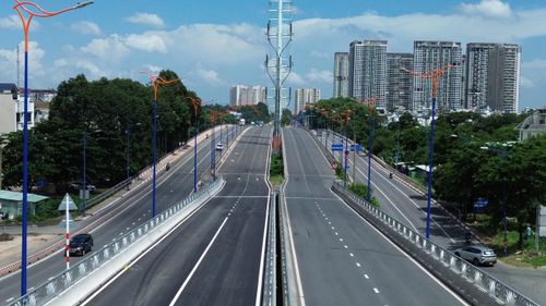 Nhánh cầu trái Giồng Ông Tố được đưa vào khai thác, tăng kết nối với đường Đồng Văn Cống.