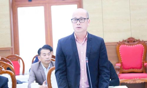 Ông Bùi Huy Thọ - Giám đốc NHNN Chi nhánh Khu vực 10 phát biểu tại cuộc họp (ảnh CTV).