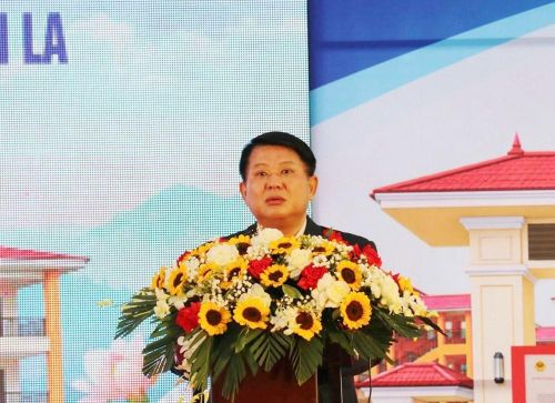 Phó Bí thư Thường trực Tỉnh ủy, Chủ tịch HĐND tỉnh Sơn La Lò Minh Hùng phát biểu tại lễ khánh thành